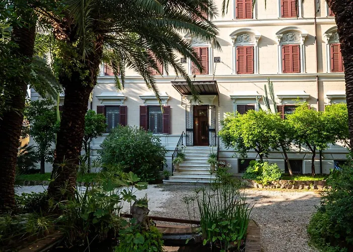 Gasthuis Gaestehaus Deutscher Orden 4*