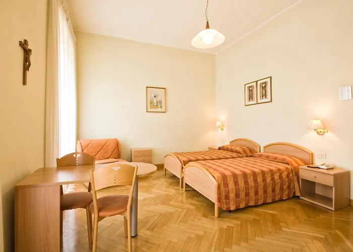 Gasthuis Gaestehaus Deutscher Orden 4*